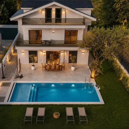 Villa Terra Oliva *